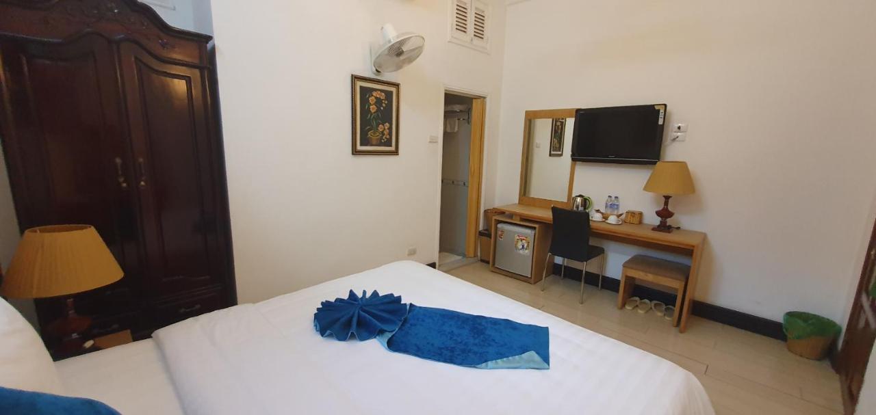 Hanoi Win Hotel & Travel Eksteriør bilde