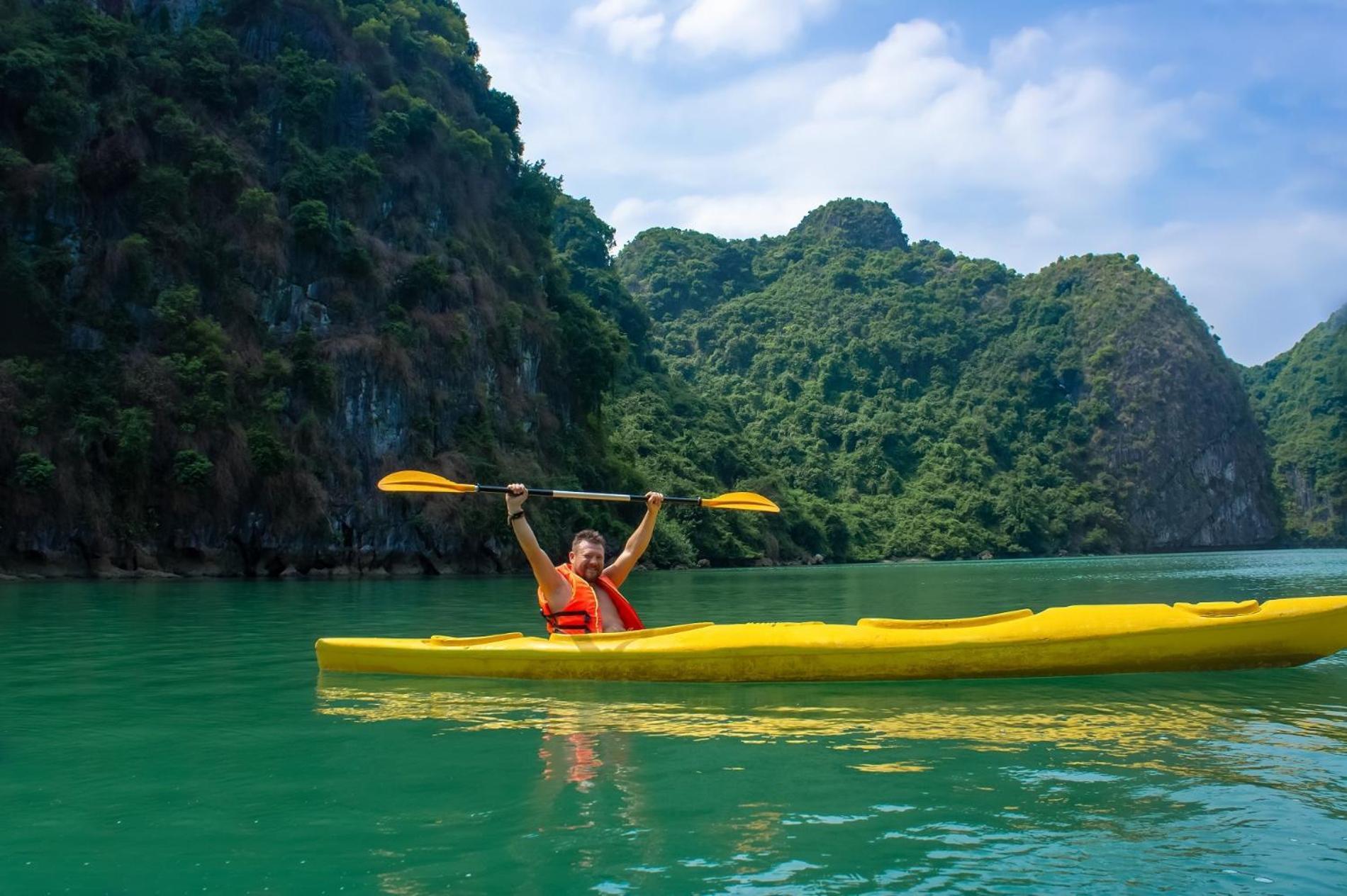 Hanoi Win Hotel & Travel Eksteriør bilde