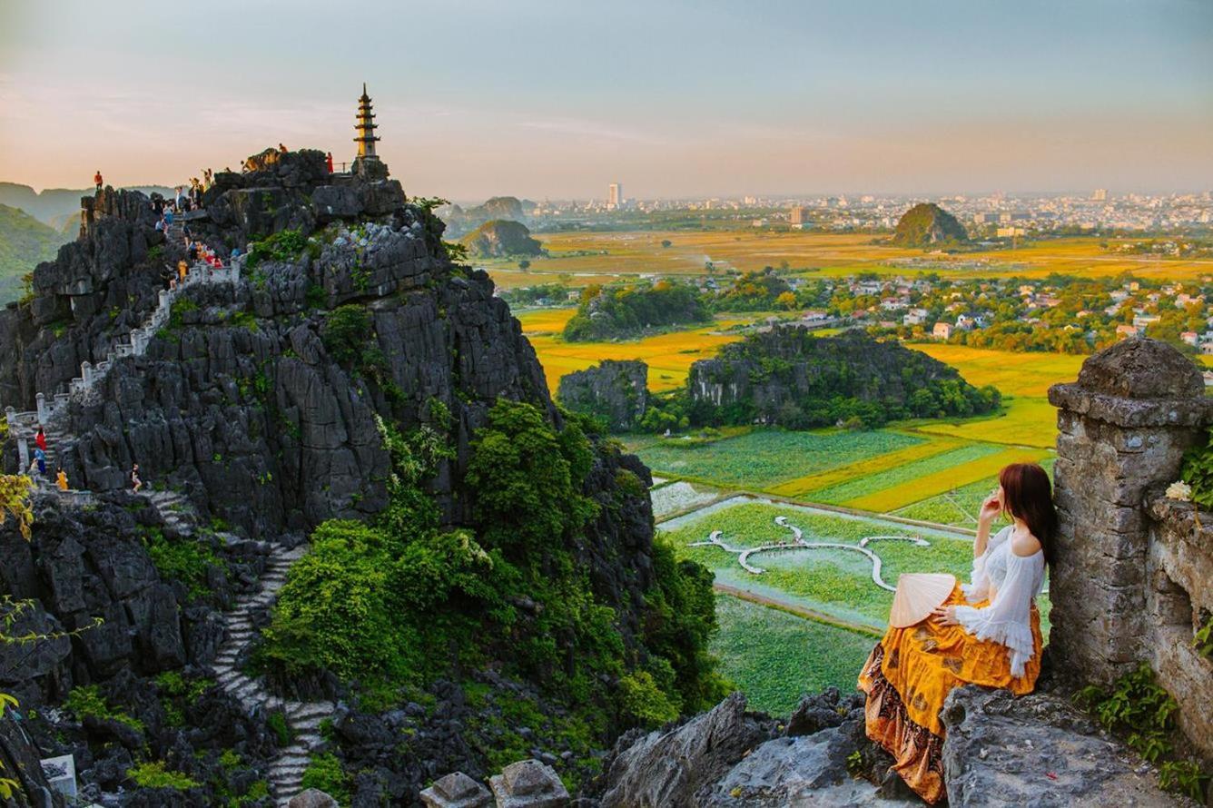 Hanoi Win Hotel & Travel Eksteriør bilde