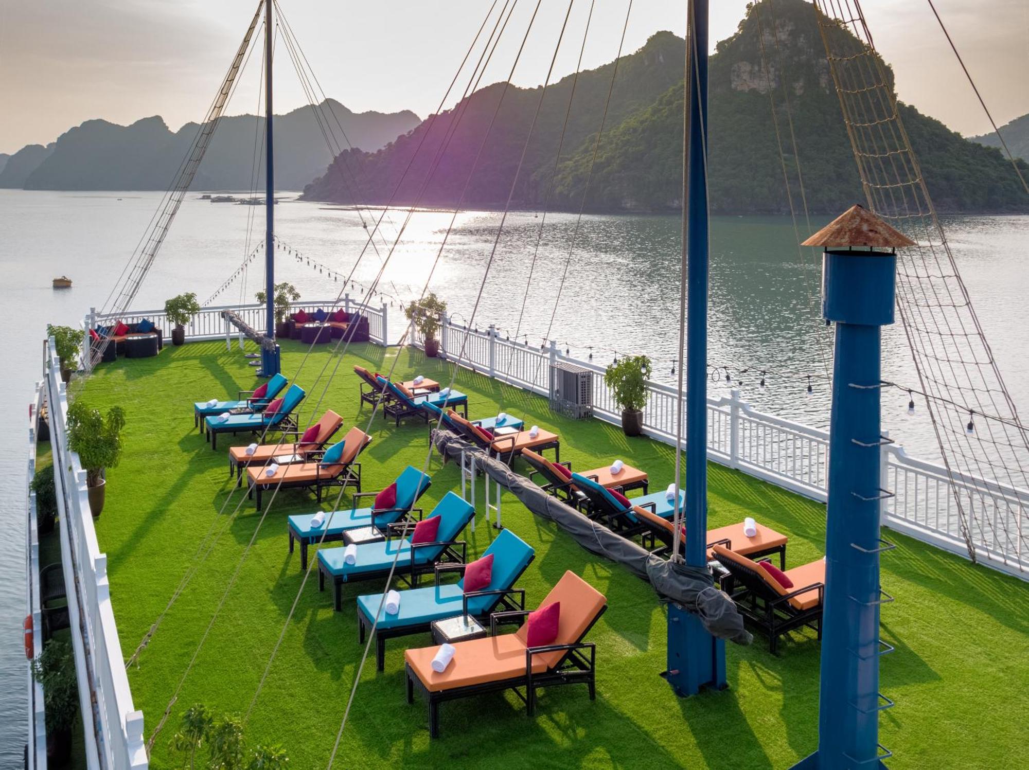 Hanoi Win Hotel & Travel Eksteriør bilde